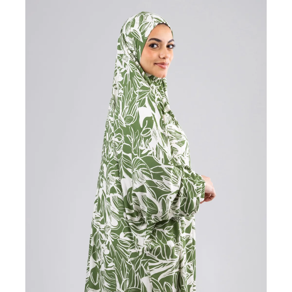 إسدال بخمار قطن فسكوز بكابيشون Emerald Leaf من لو فوال