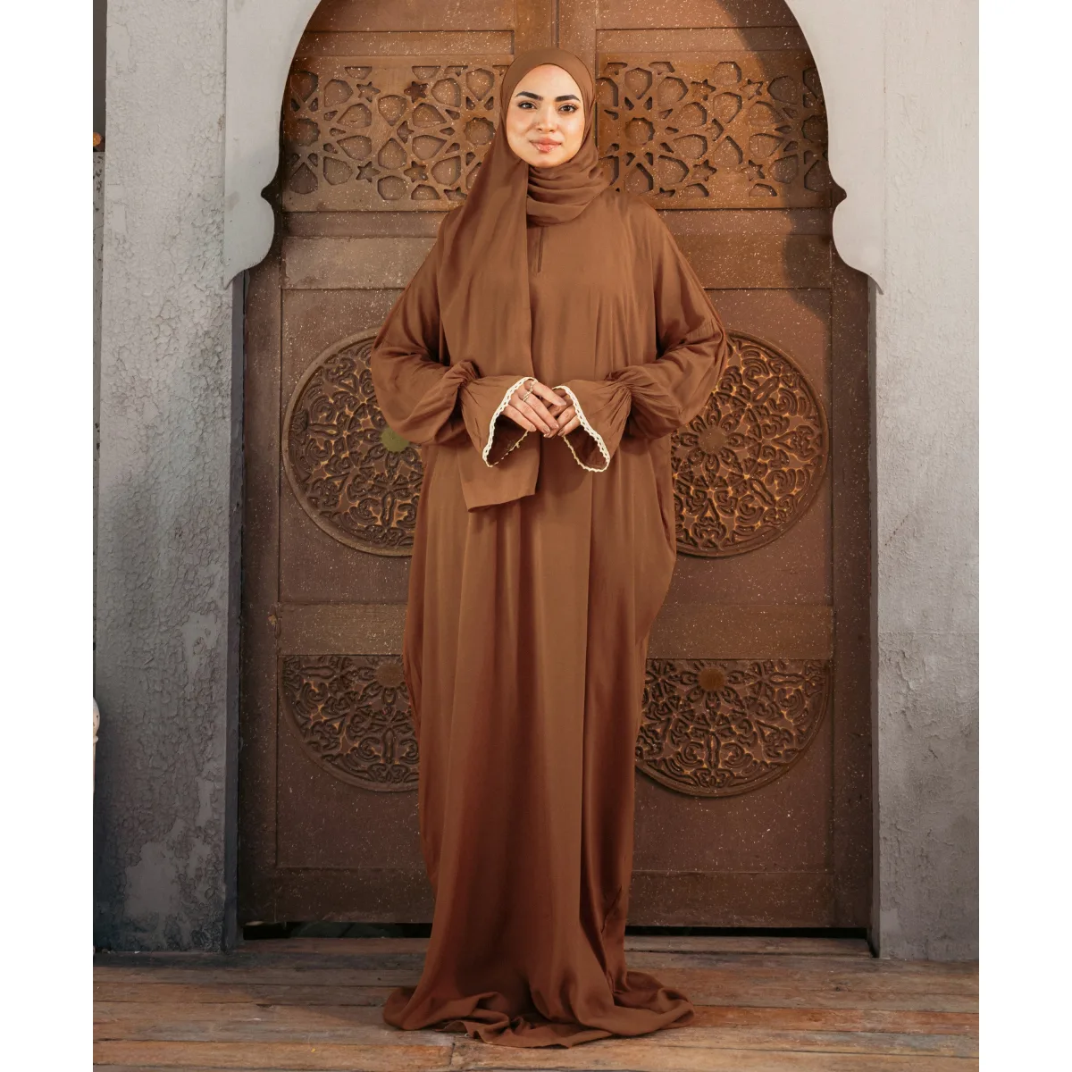 Le Voile Plain Viscose Flounce Sleeves Isdal