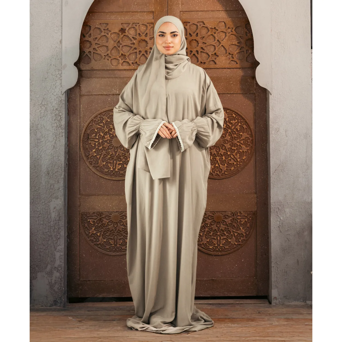 Le Voile Plain Viscose Flounce Sleeves Isdal