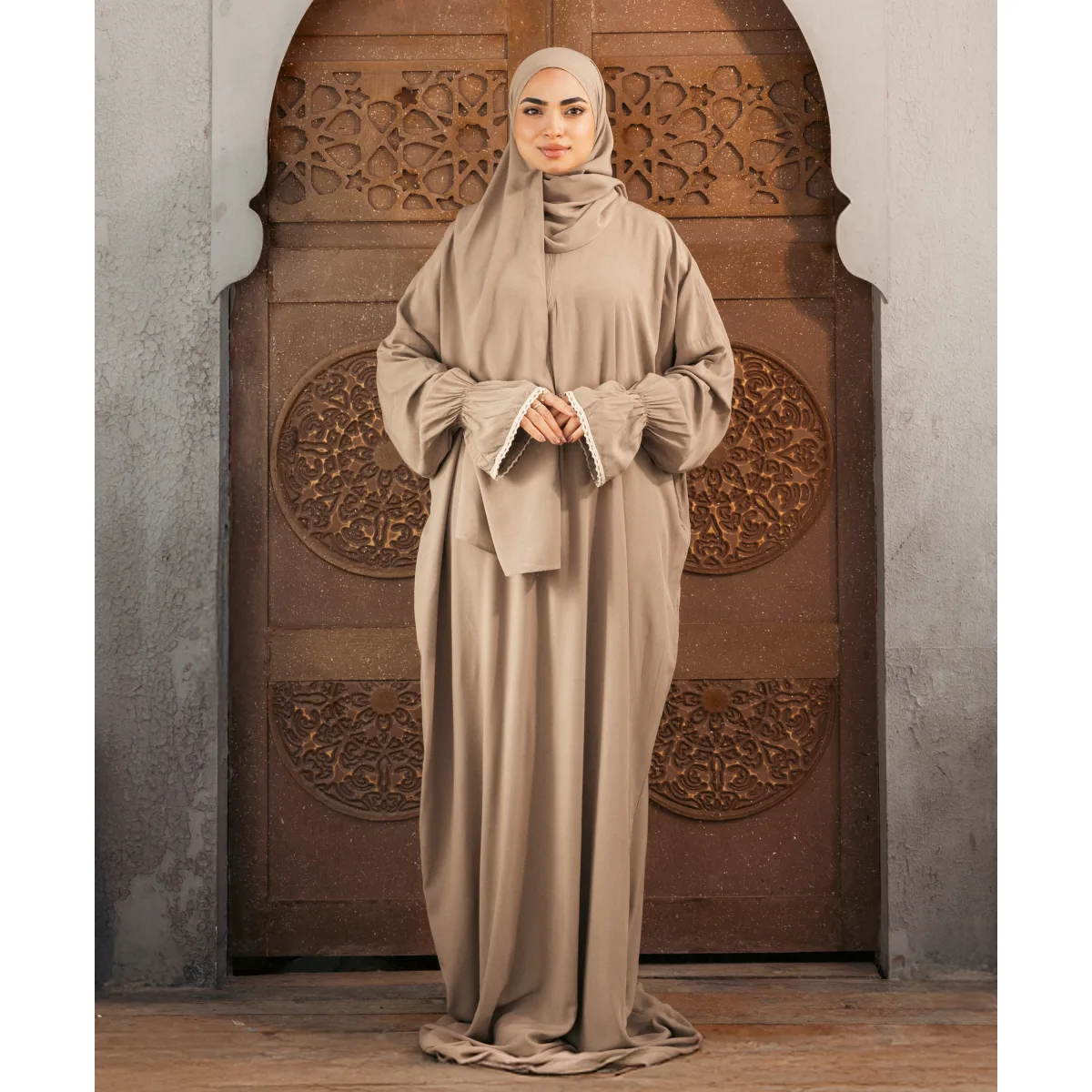 Le Voile Plain Viscose Flounce Sleeves Isdal