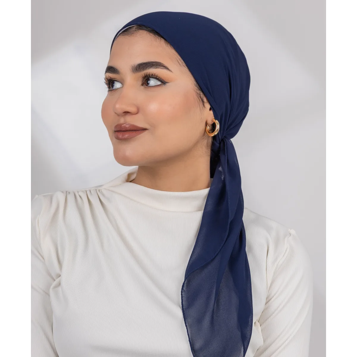 إيشارب مربع شيفون Girly من لو فوال