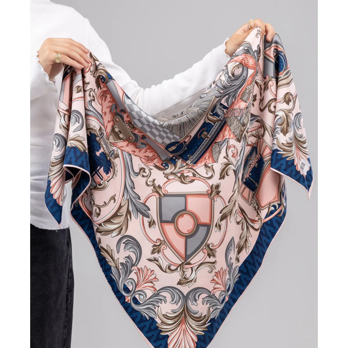 Le Voile Crest Silk Square Scarf