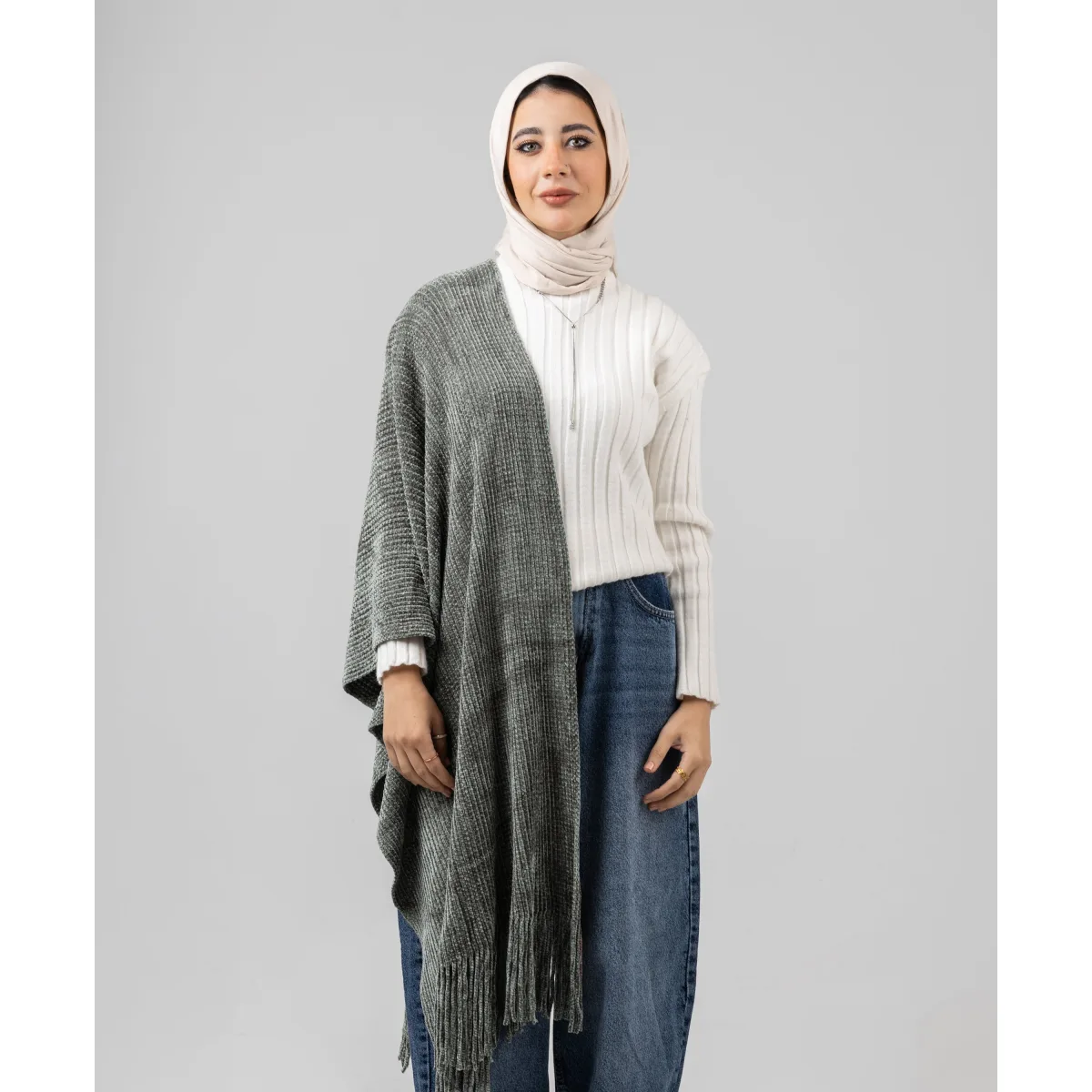 شال شتوي Knitted من لو فوال