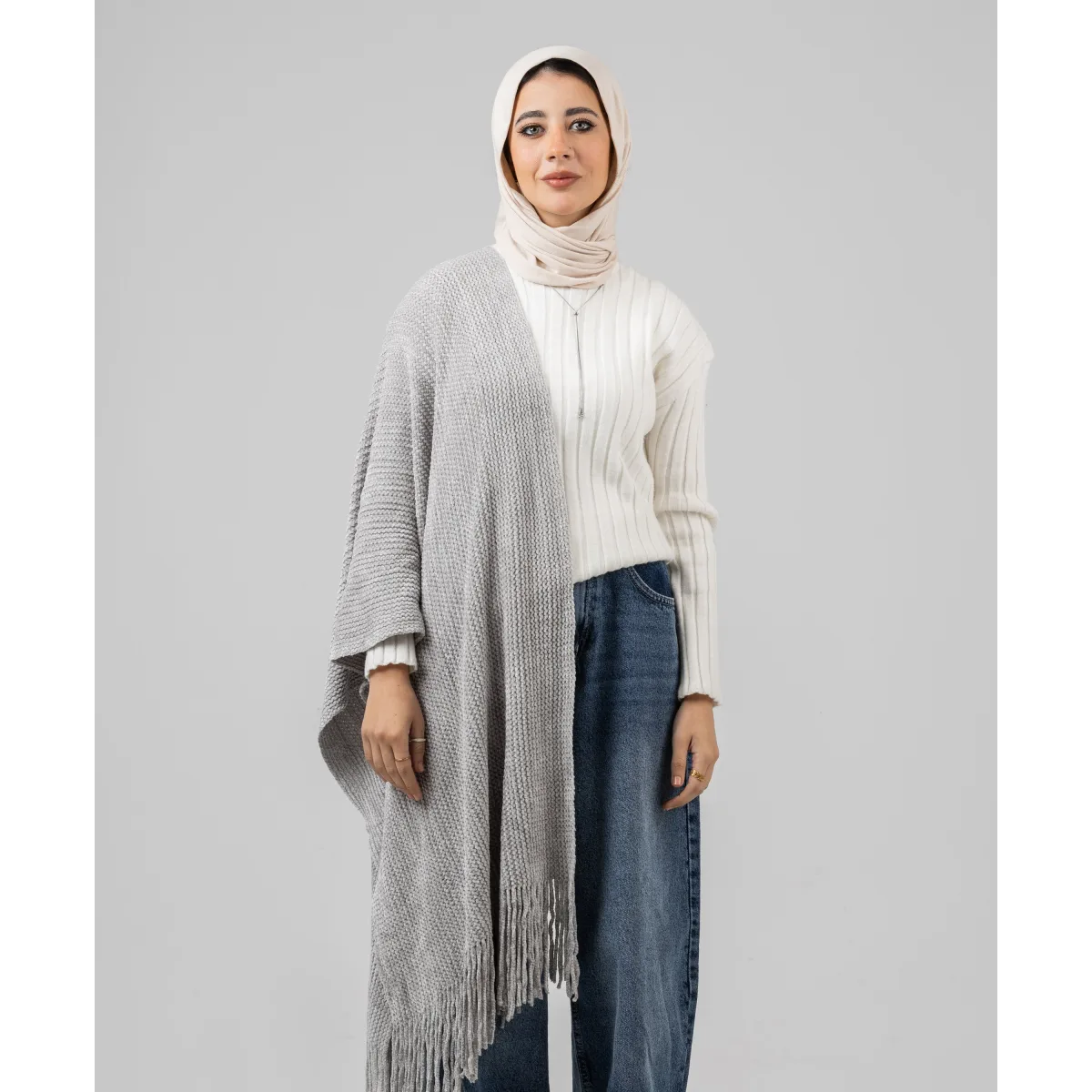 شال شتوي Knitted من لو فوال