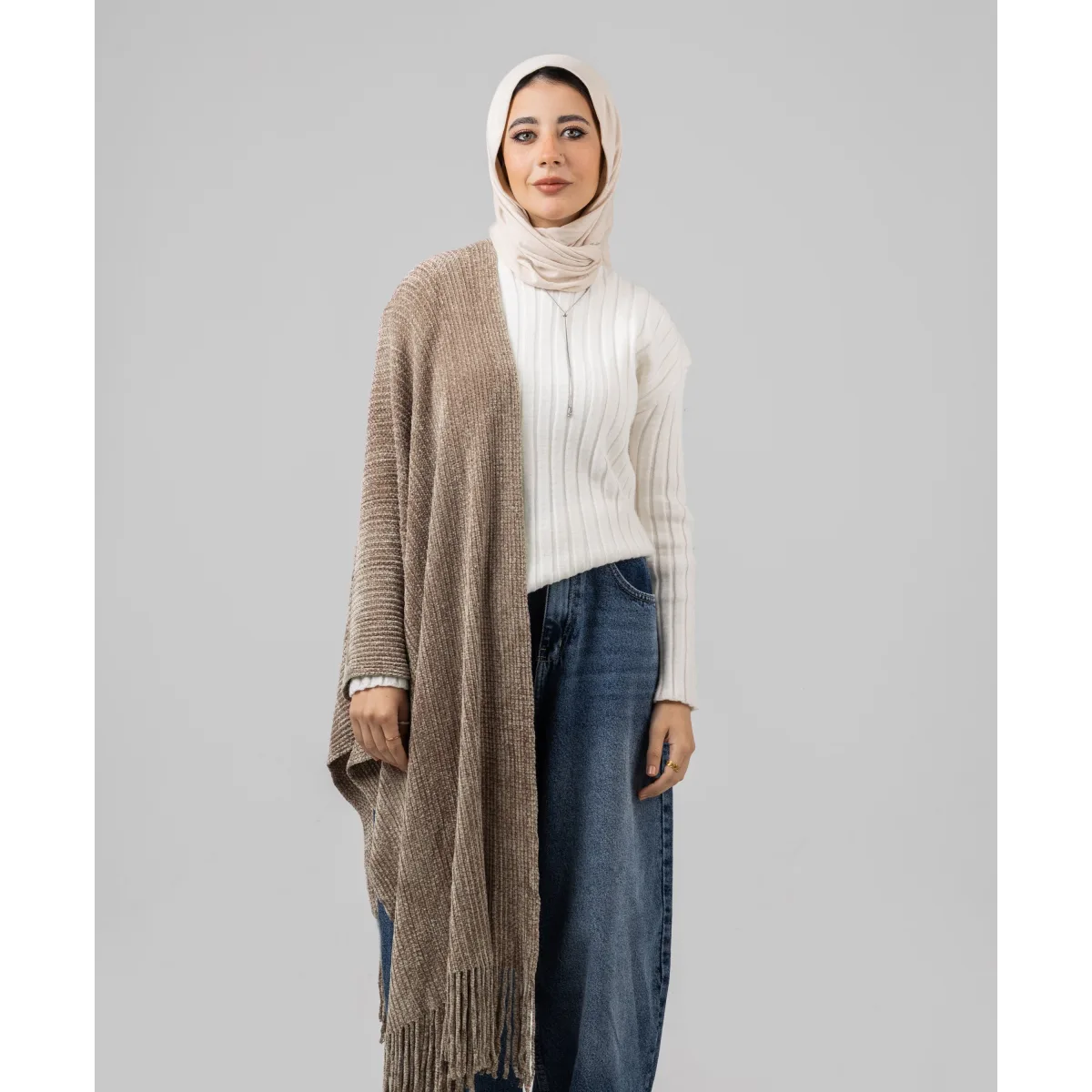 شال شتوي Knitted من لو فوال