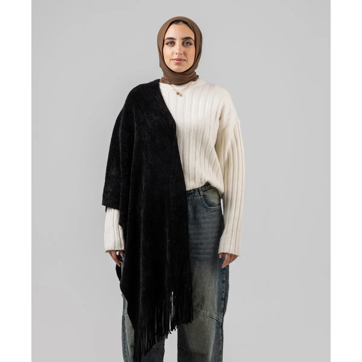 شال شتوي Knitted من لو فوال