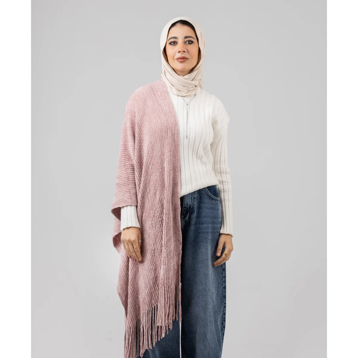 شال شتوي Knitted من لو فوال