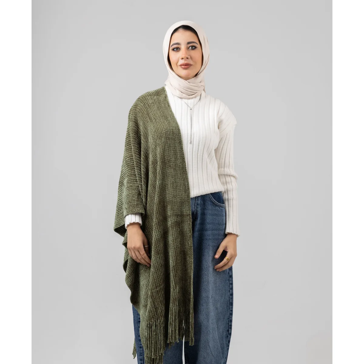 شال شتوي Knitted من لو فوال