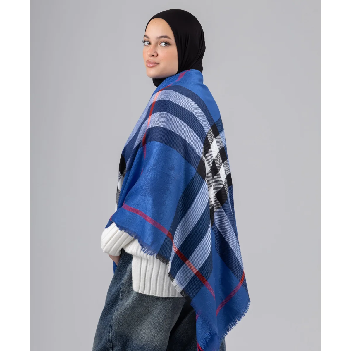 Le Voile Azure Plaid Shawl
