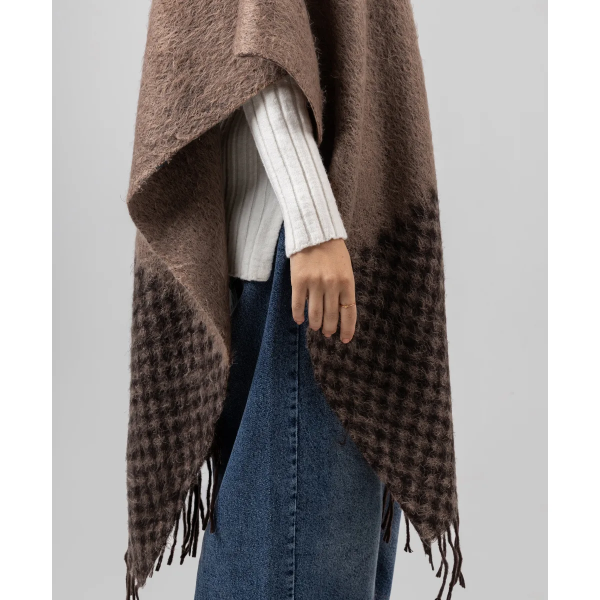 Le Voile Rustic Winter Shawl