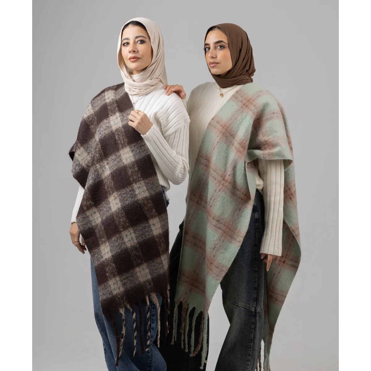 شال شتوي كاروهات Cozy من لو فوال