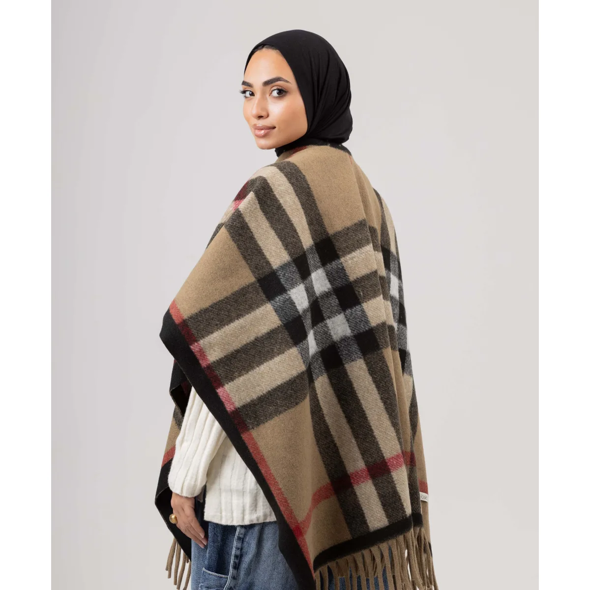 شال شتوي صوف كاروهات Cape من لو فوال