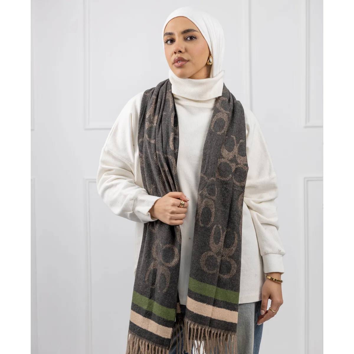 Le Voile Majesty Winter Shawl