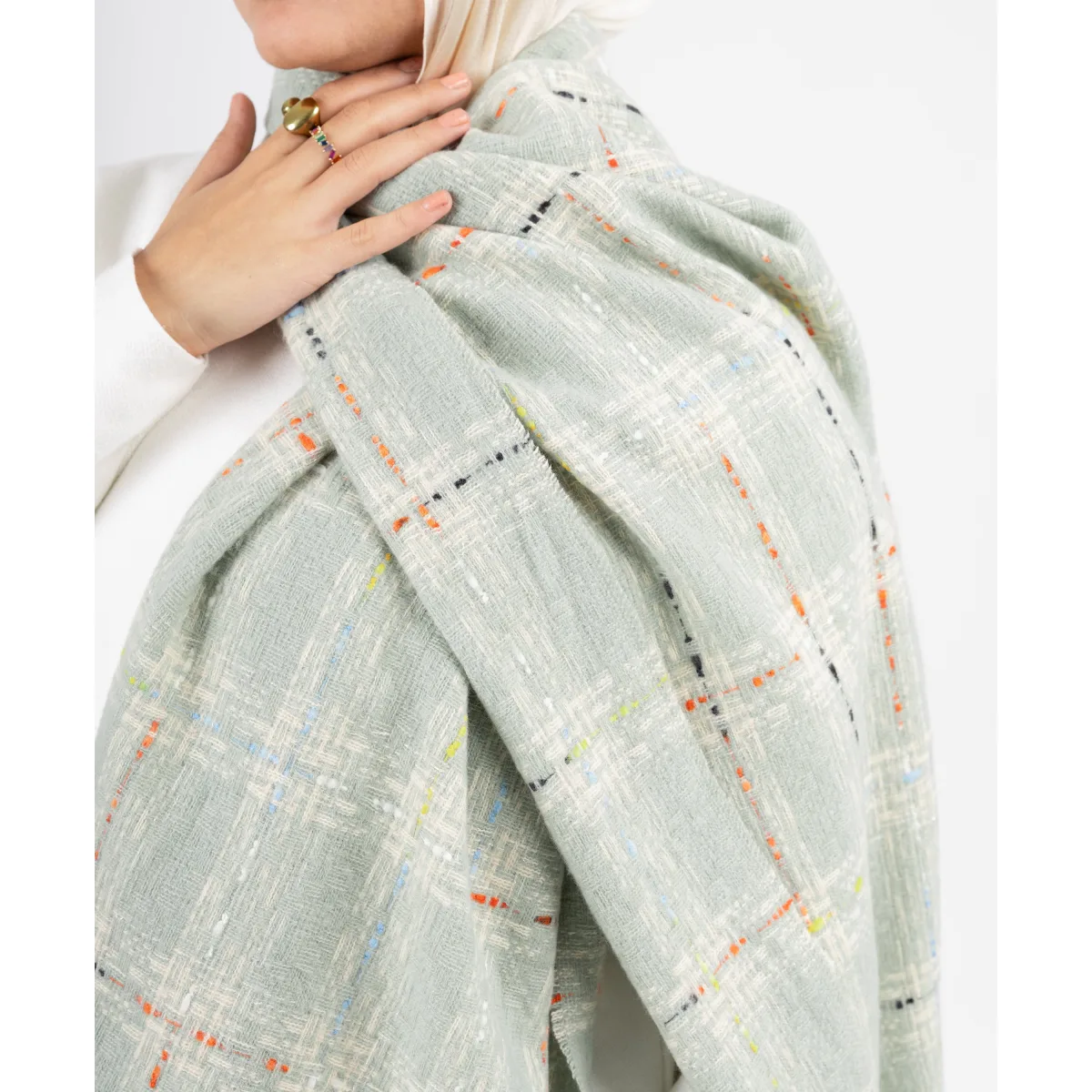شال Everyday Elegance من لو فوال