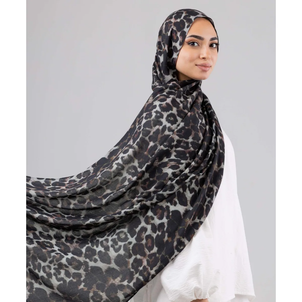 طرحة مودال Shade من لو فوال