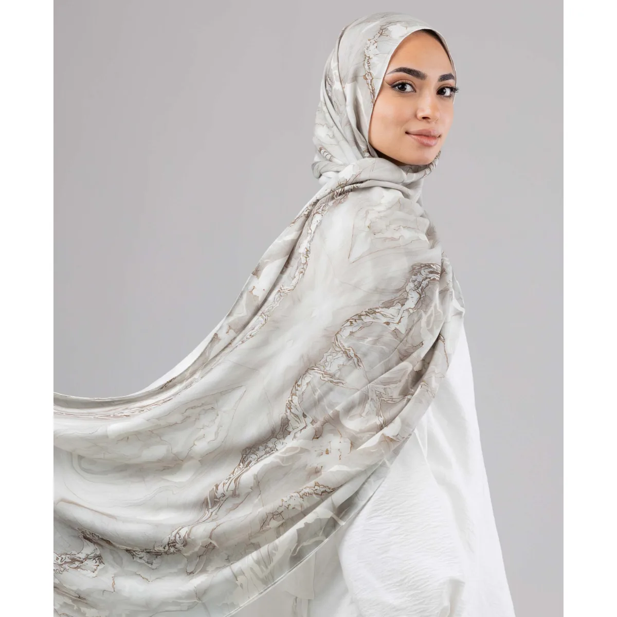 طرحة مودال Pearl من لو فوال