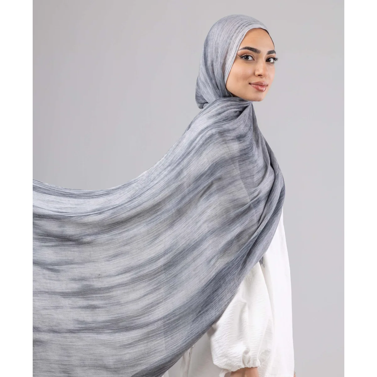 Le Voile Rockstone Ruffled Scarf