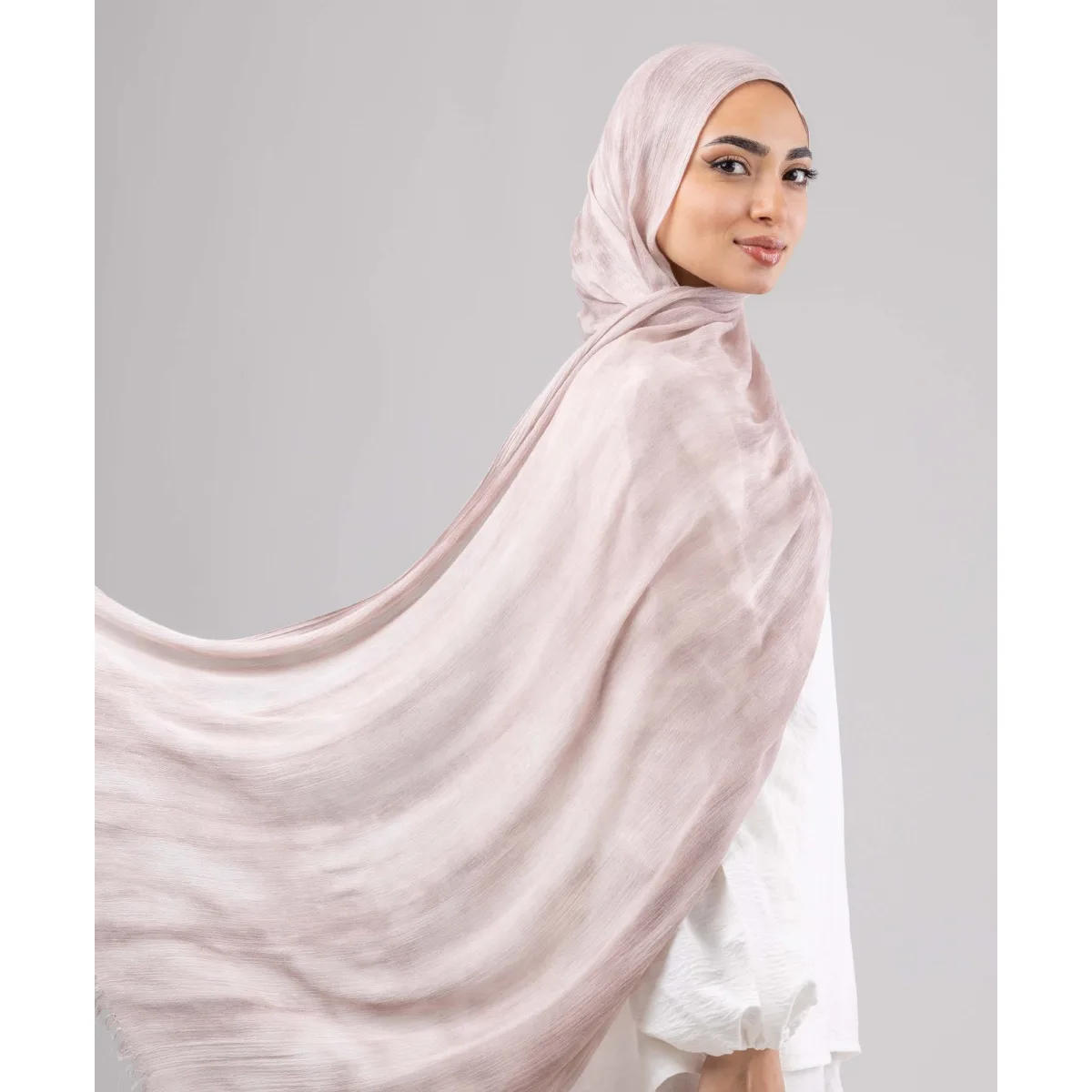Le Voile Rockstone Ruffled Scarf