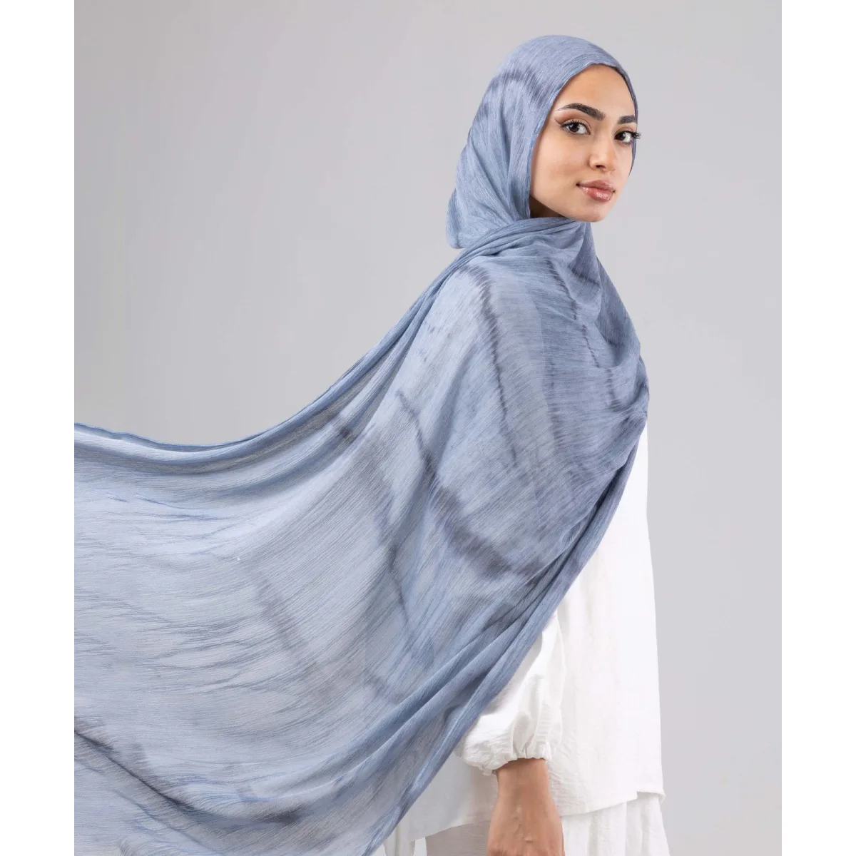 Le Voile Rockstone Ruffled Scarf