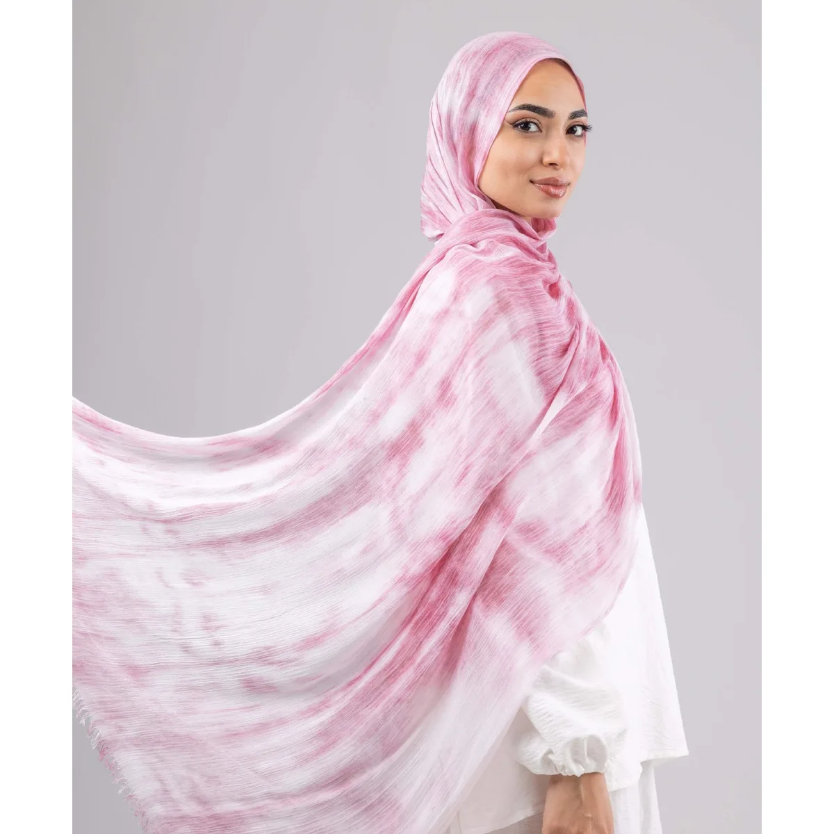Le Voile Rockstone Ruffled Scarf