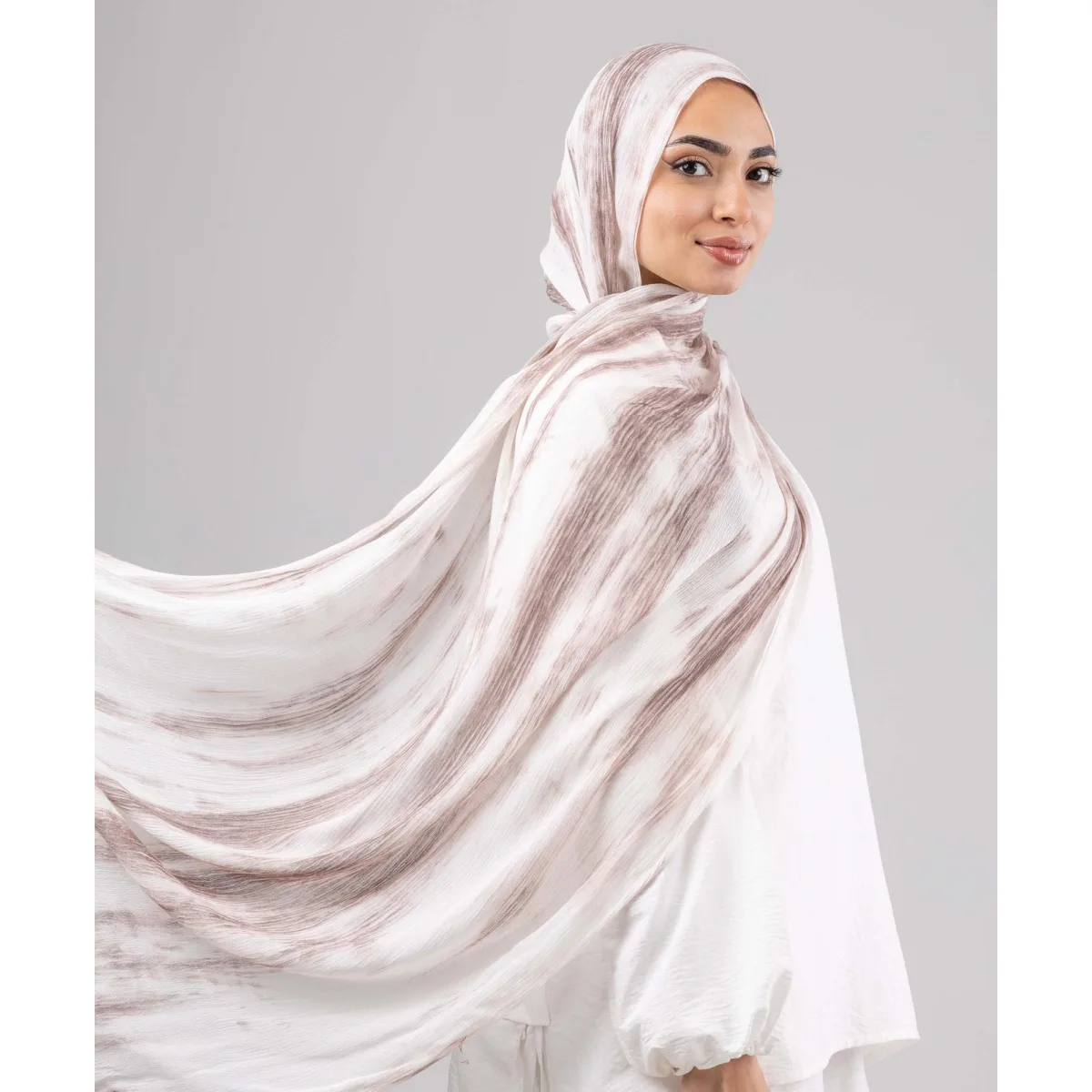 Le Voile Rockstone Ruffled Scarf
