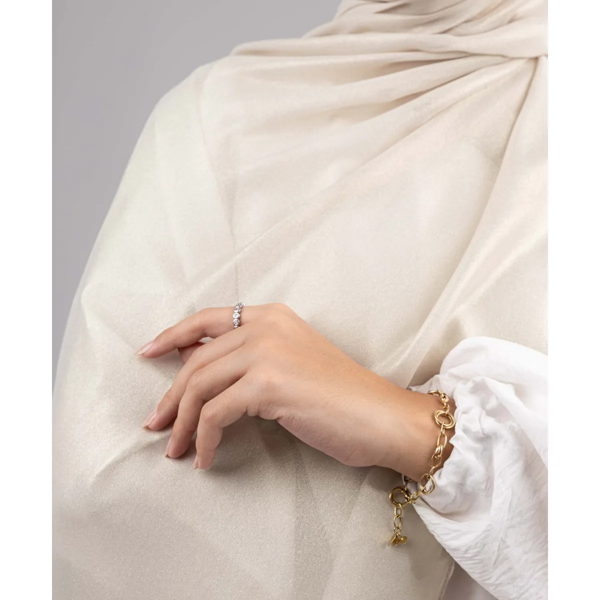 Le Voile Shimmery Chiffon Scarf