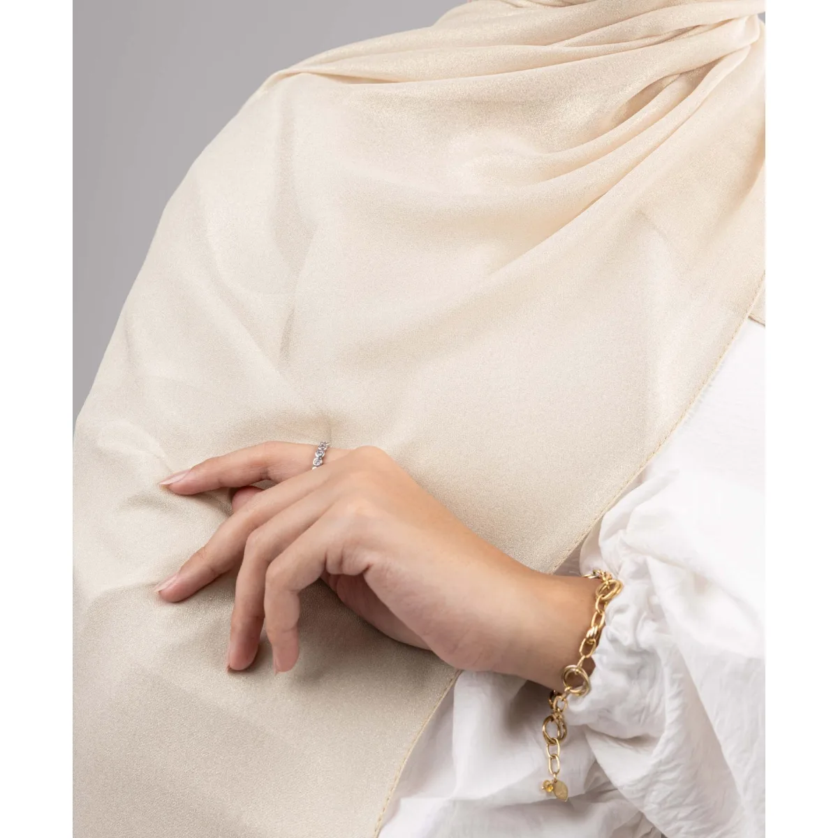 Le Voile Shimmery Chiffon Scarf
