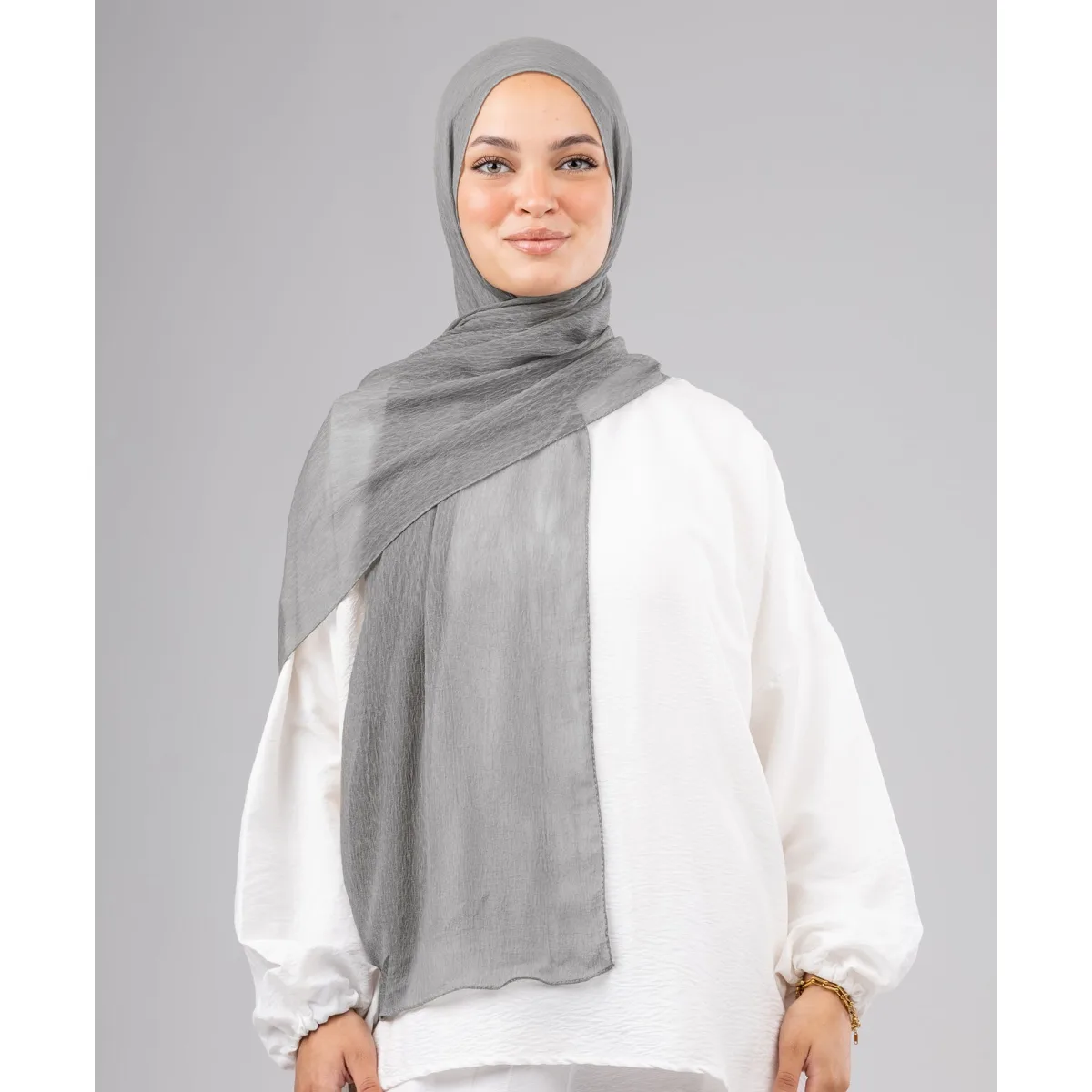 Le Voile Ruffle Chiffon Scarf