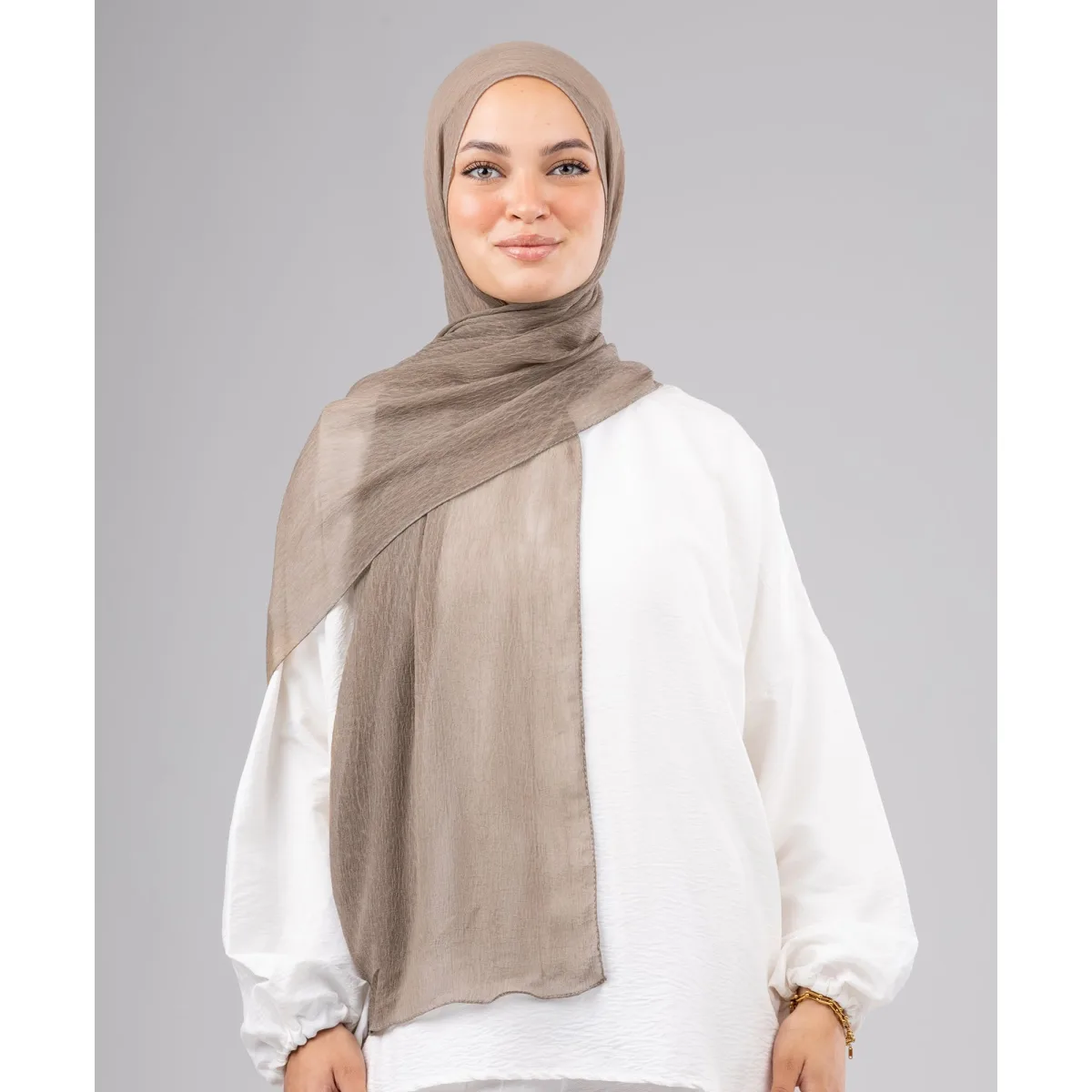 Le Voile Ruffle Chiffon Scarf