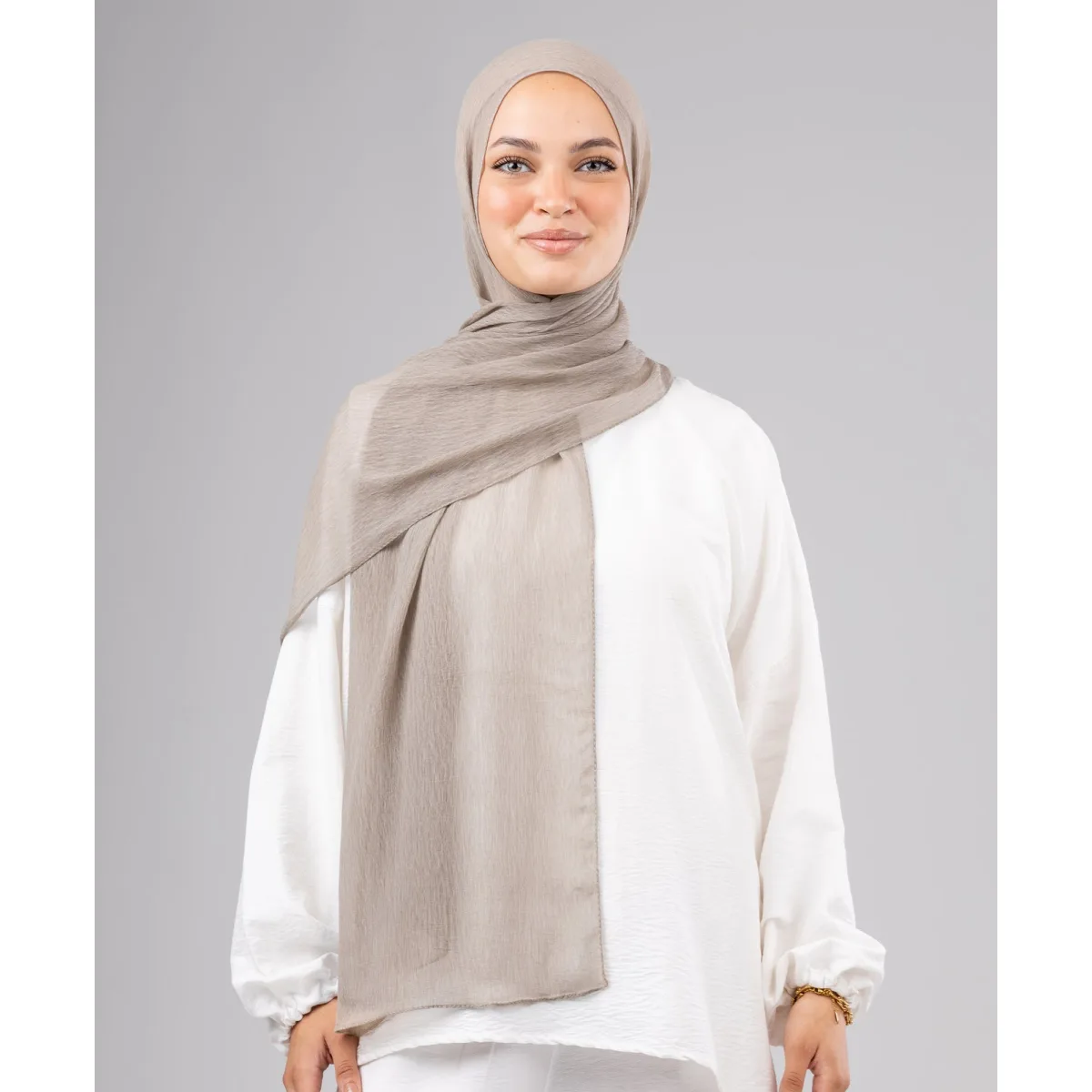 Le Voile Ruffle Chiffon Scarf