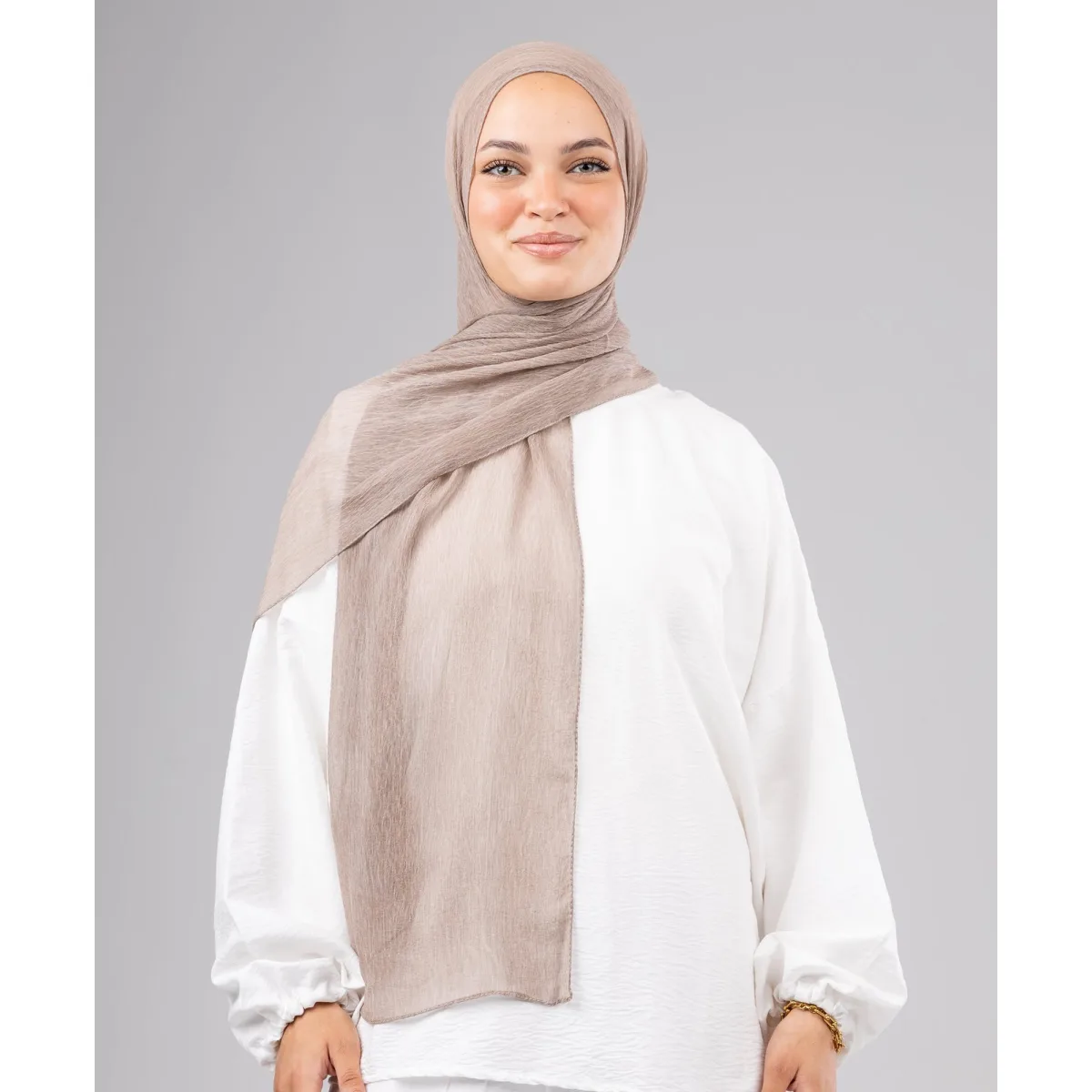 Le Voile Ruffle Chiffon Scarf