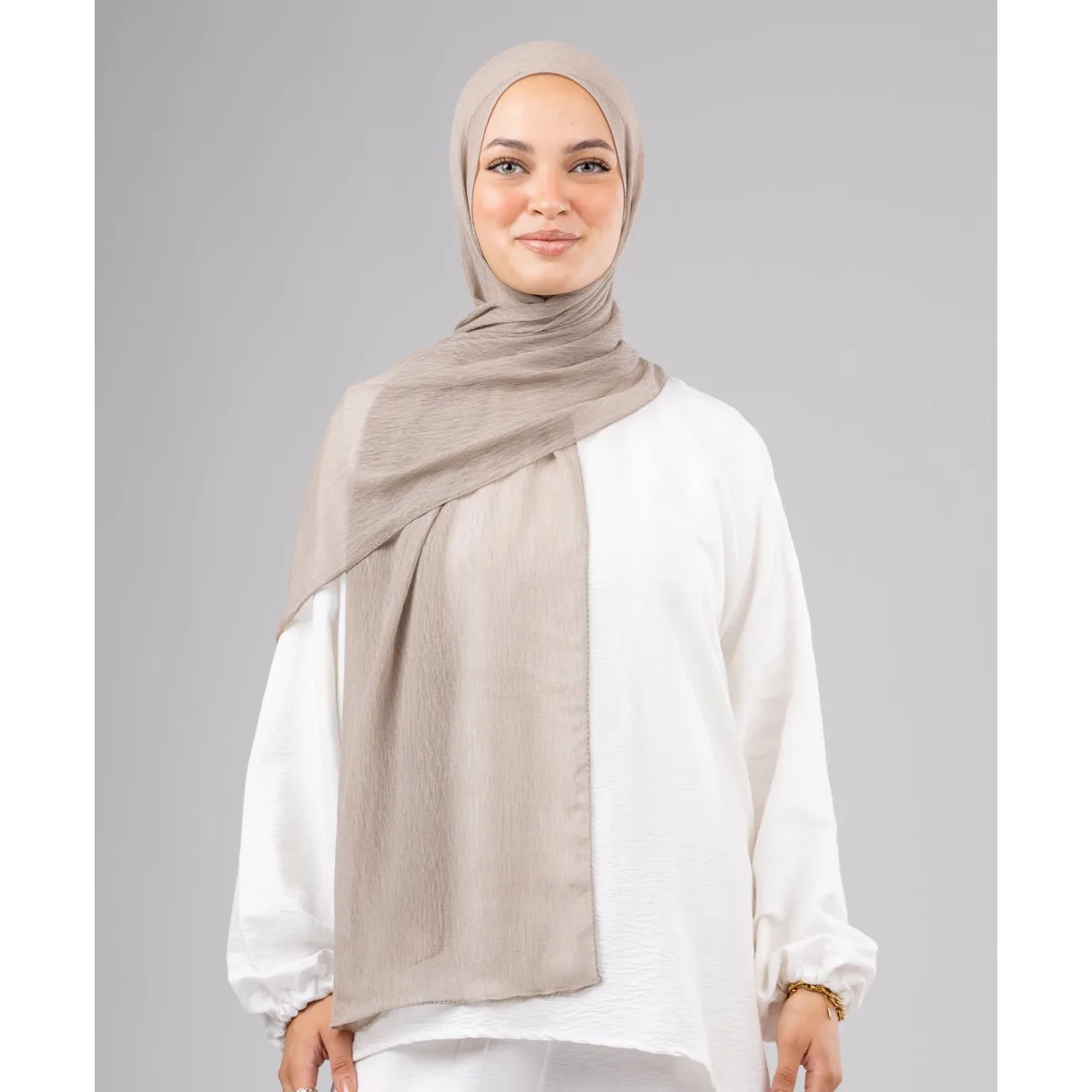 Le Voile Ruffle Chiffon Scarf