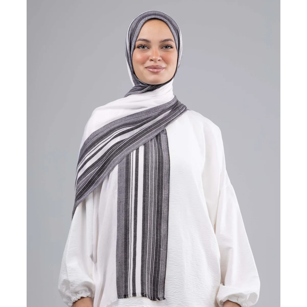 طرحة لينن مقلم Soft من لو فوال
