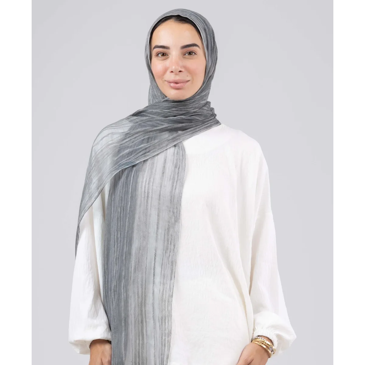 طرحة سيلك لينن مقلم Gloss من لو فوال