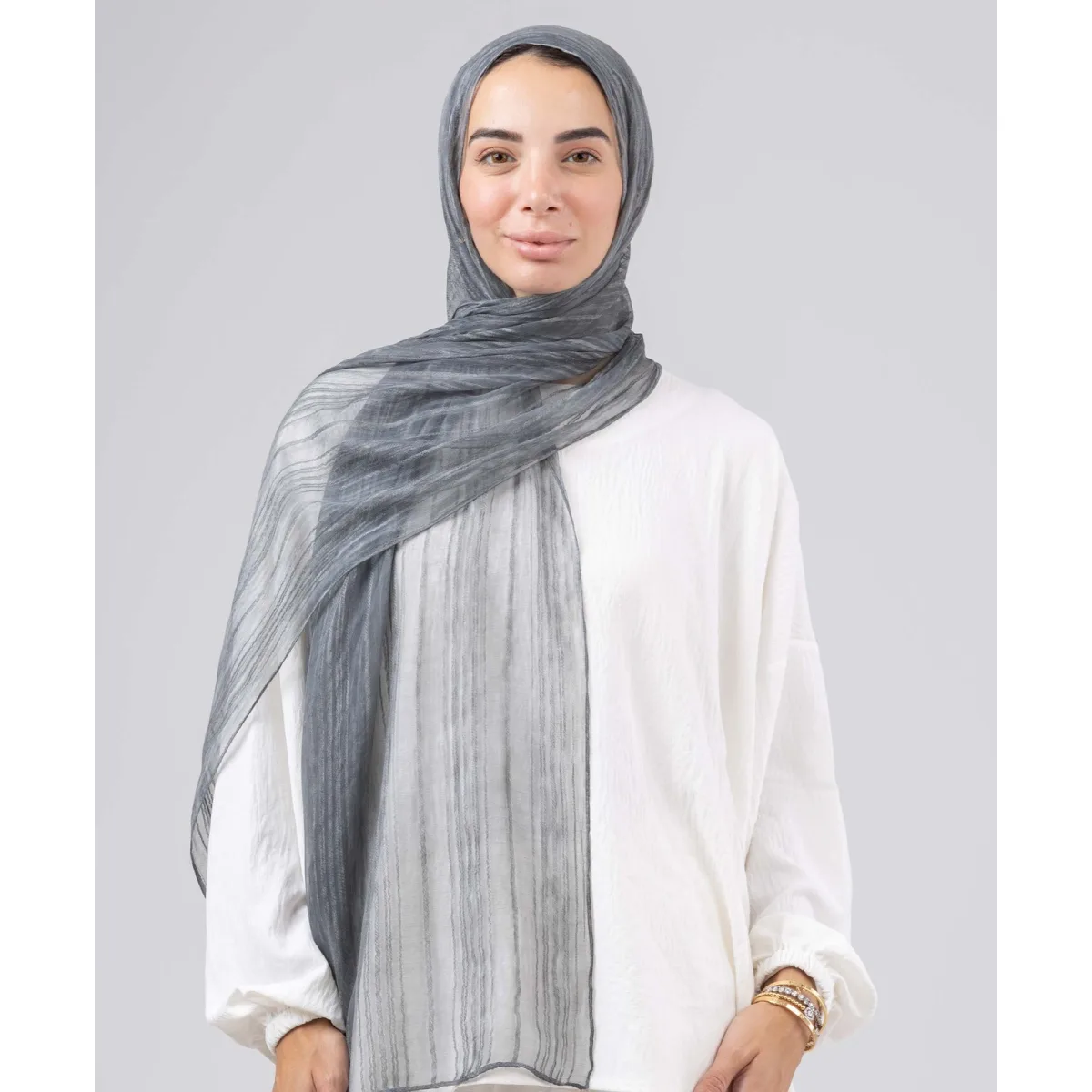 طرحة سيلك لينن مقلم Gloss من لو فوال