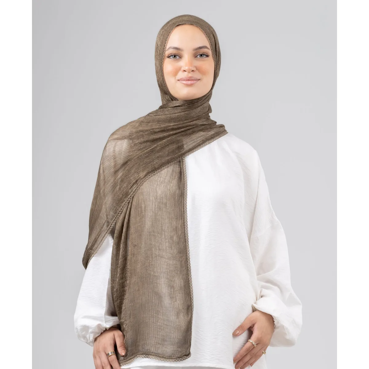 Le Voile Lace Plain Cotton Scarf