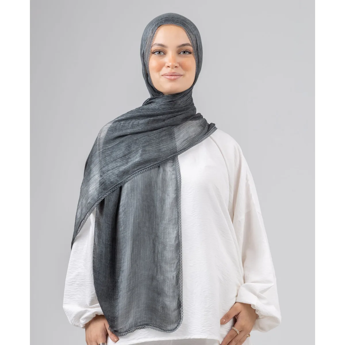 Le Voile Lace Plain Cotton Scarf