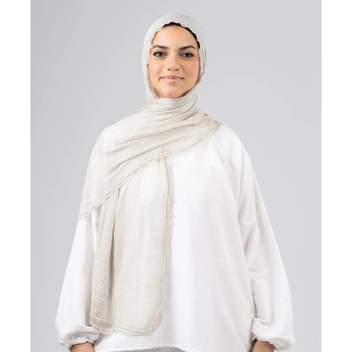 Le Voile Lace Plain Cotton Scarf