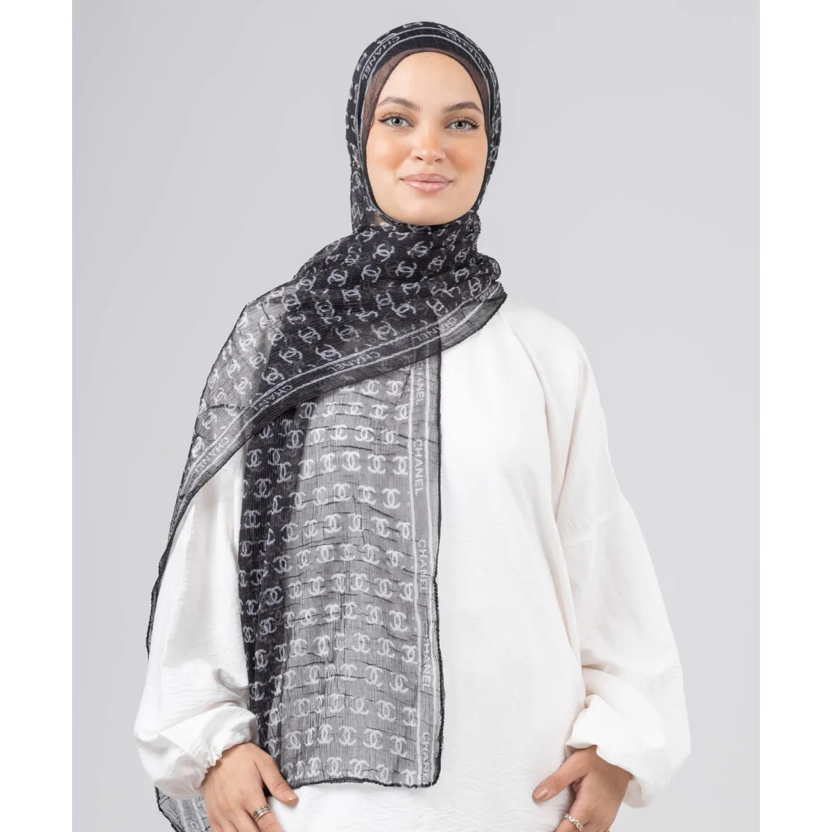 Le Voile Chain Luxury Crushed Scarf
