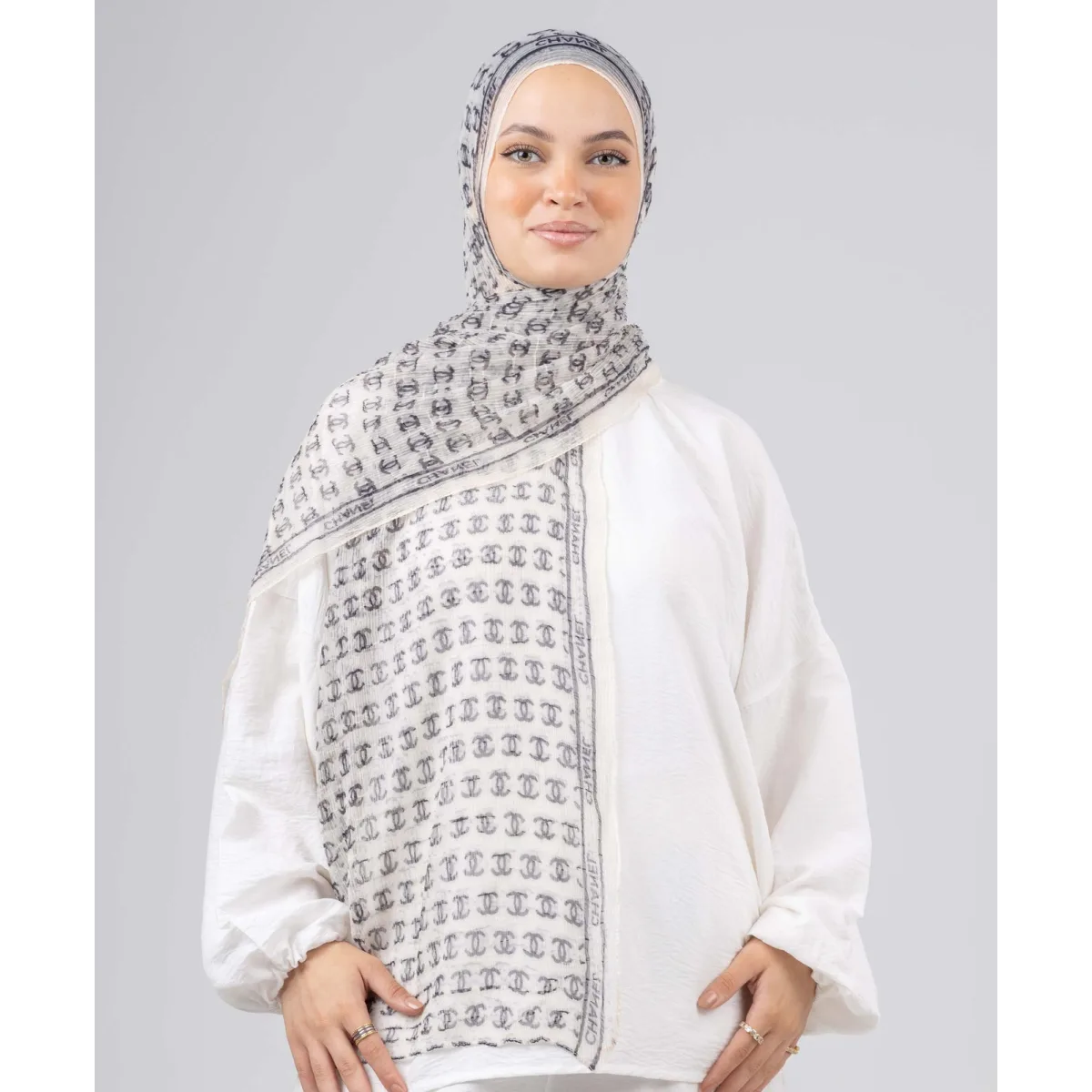 Le Voile Chain Luxury Crushed Scarf