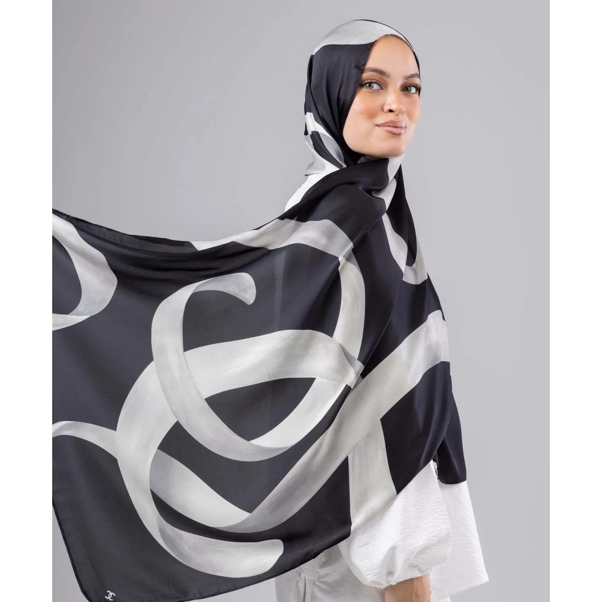 Le Voile Serpentine Luxury Silk Scarf