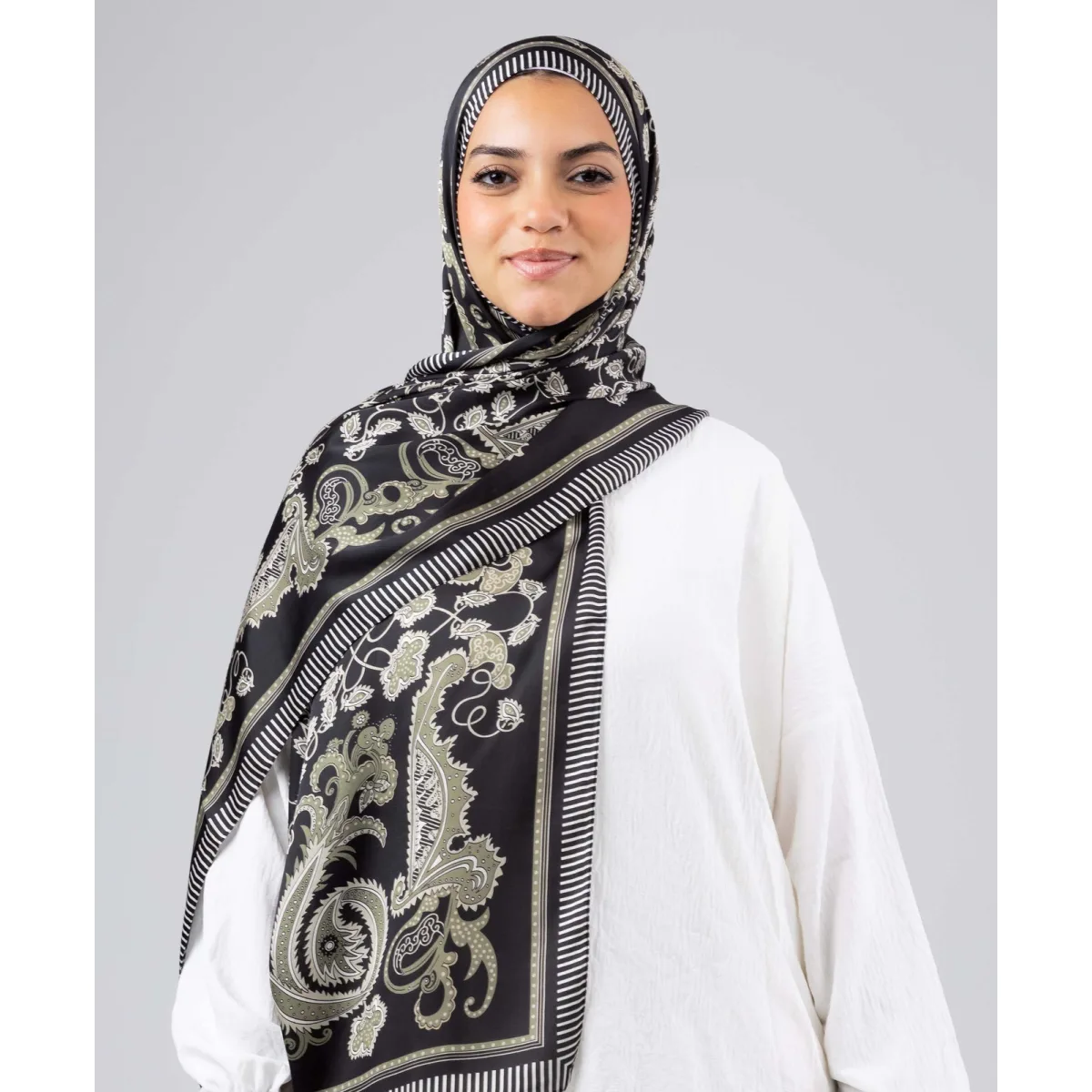 طرحة سيلك لاكشري Boho من لو فوال