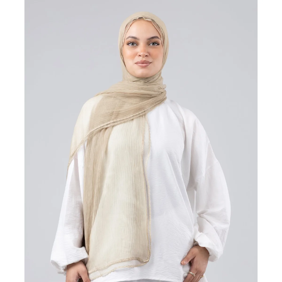 طرحة شيفون كرينكل بدانتيل Trim من لو فوال