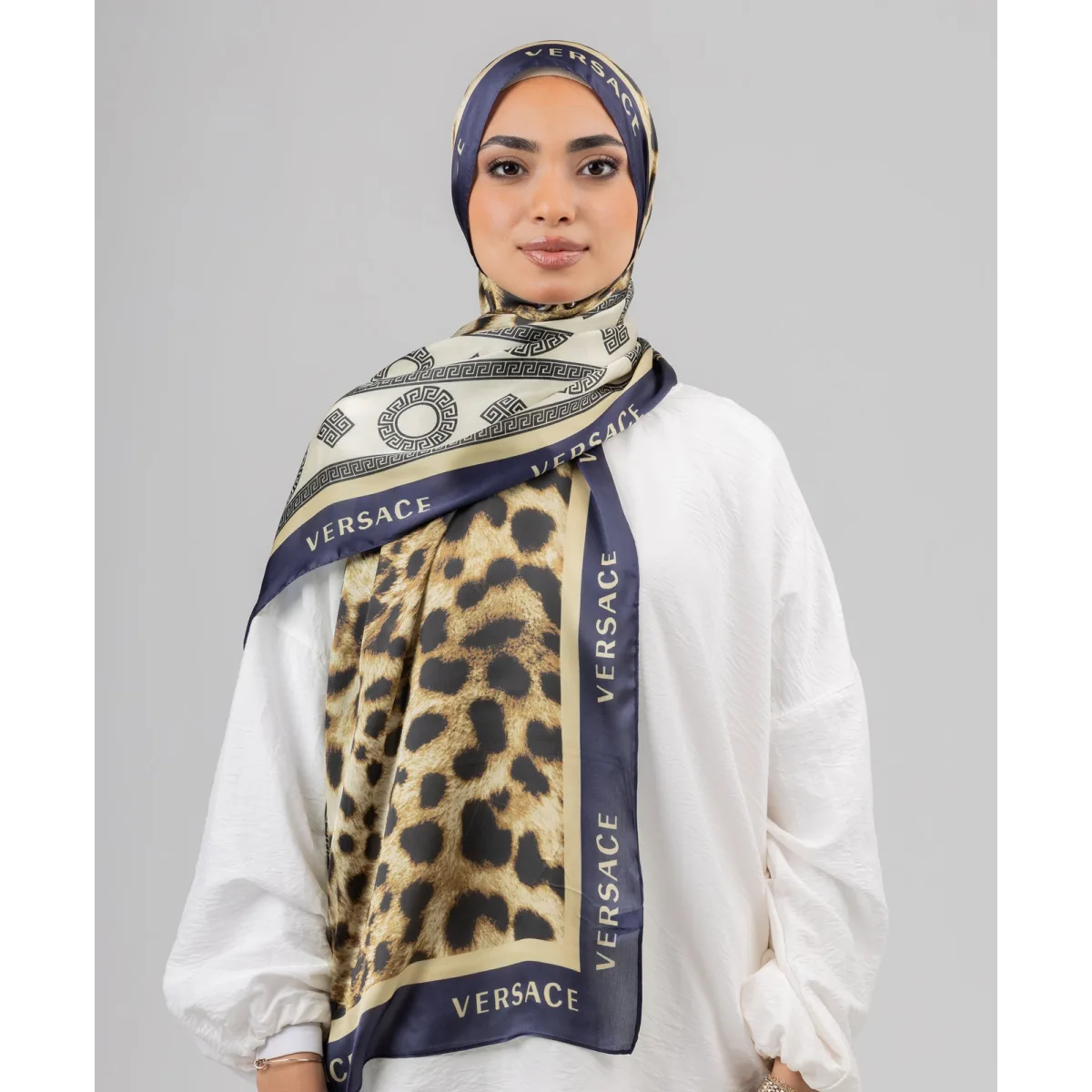 طرحة سيلك Opulent من لو فوال