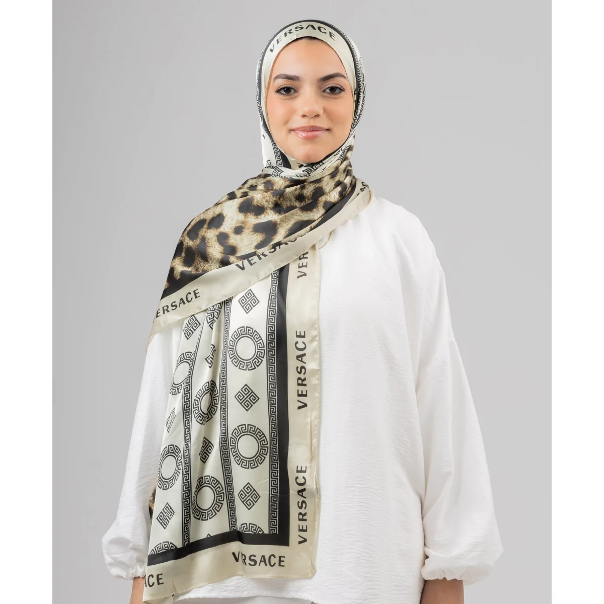 طرحة سيلك Opulent من لو فوال