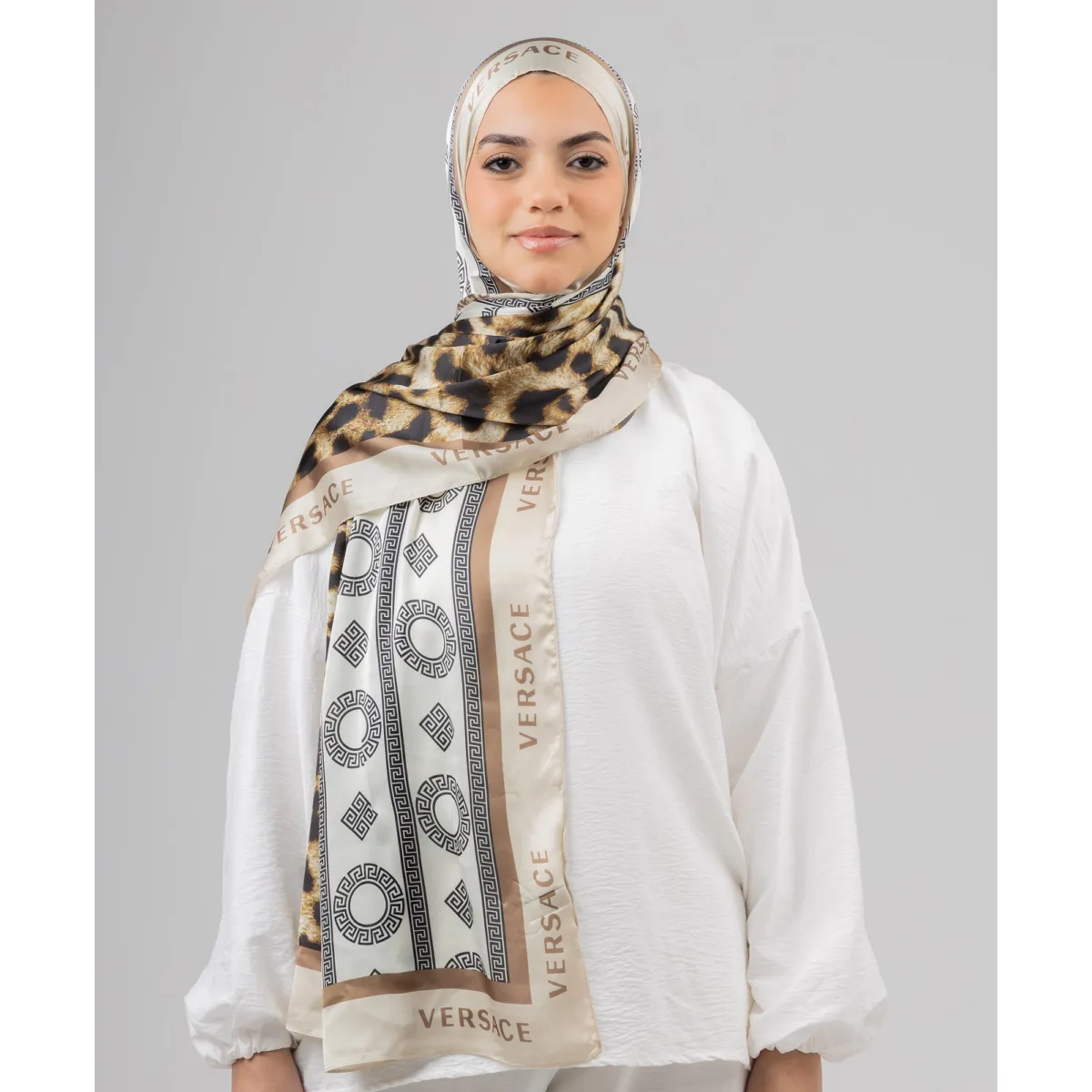 طرحة سيلك Opulent من لو فوال