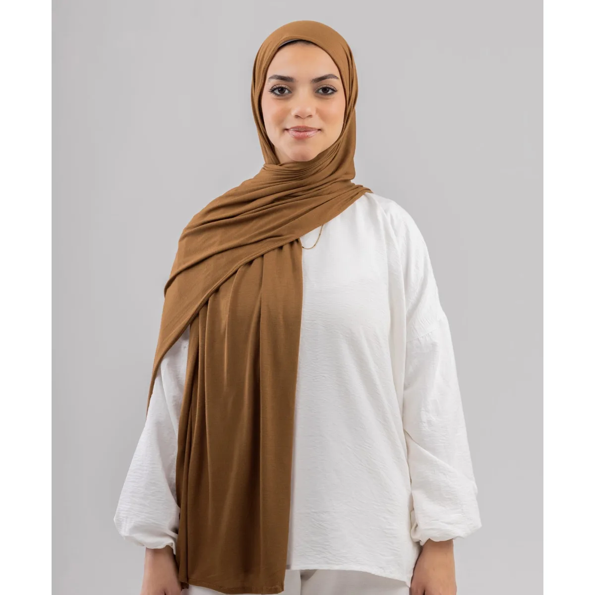 طرحة قطن ليكرا سادة من لو فوال
