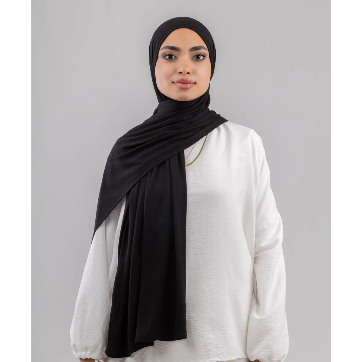 طرحة قطن ليكرا سادة من لو فوال