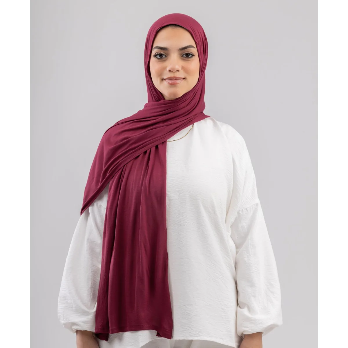 طرحة قطن ليكرا سادة من لو فوال