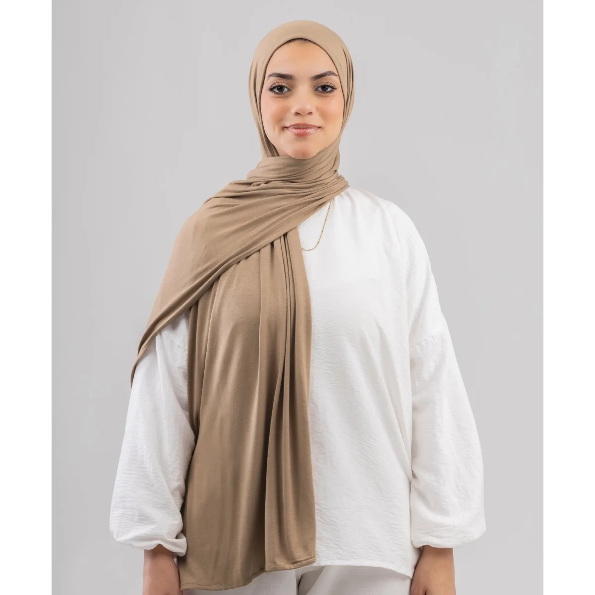 طرحة قطن ليكرا سادة من لو فوال